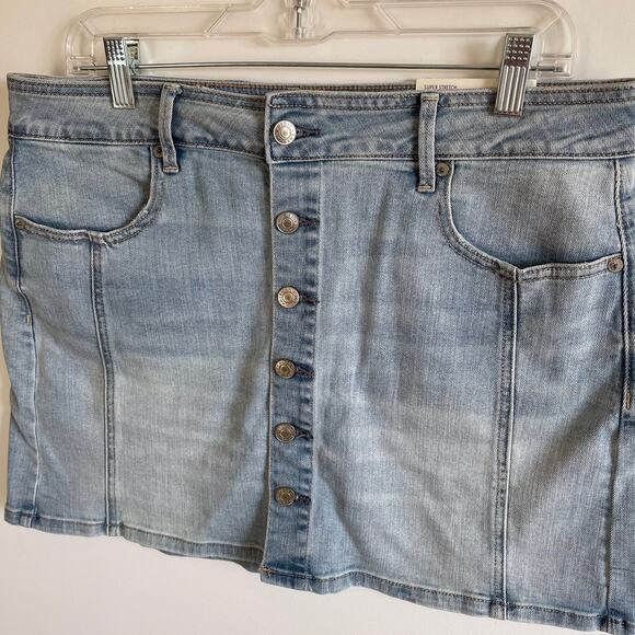 NWT American Eagle Button Front Skirt - Picture 3 of 5